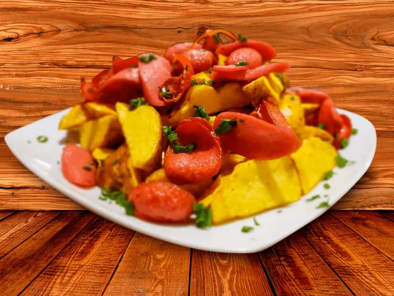 Salchipapa
